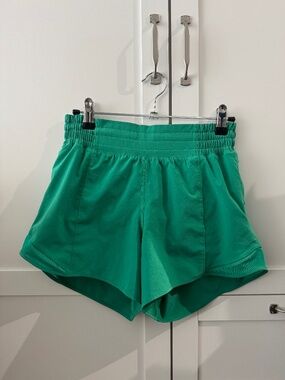Lululemon Hotty Hot High-Rise Lined Shorts